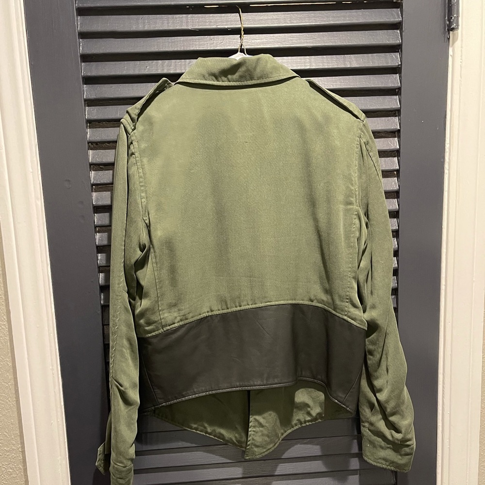 Killer Bomber! - image 2